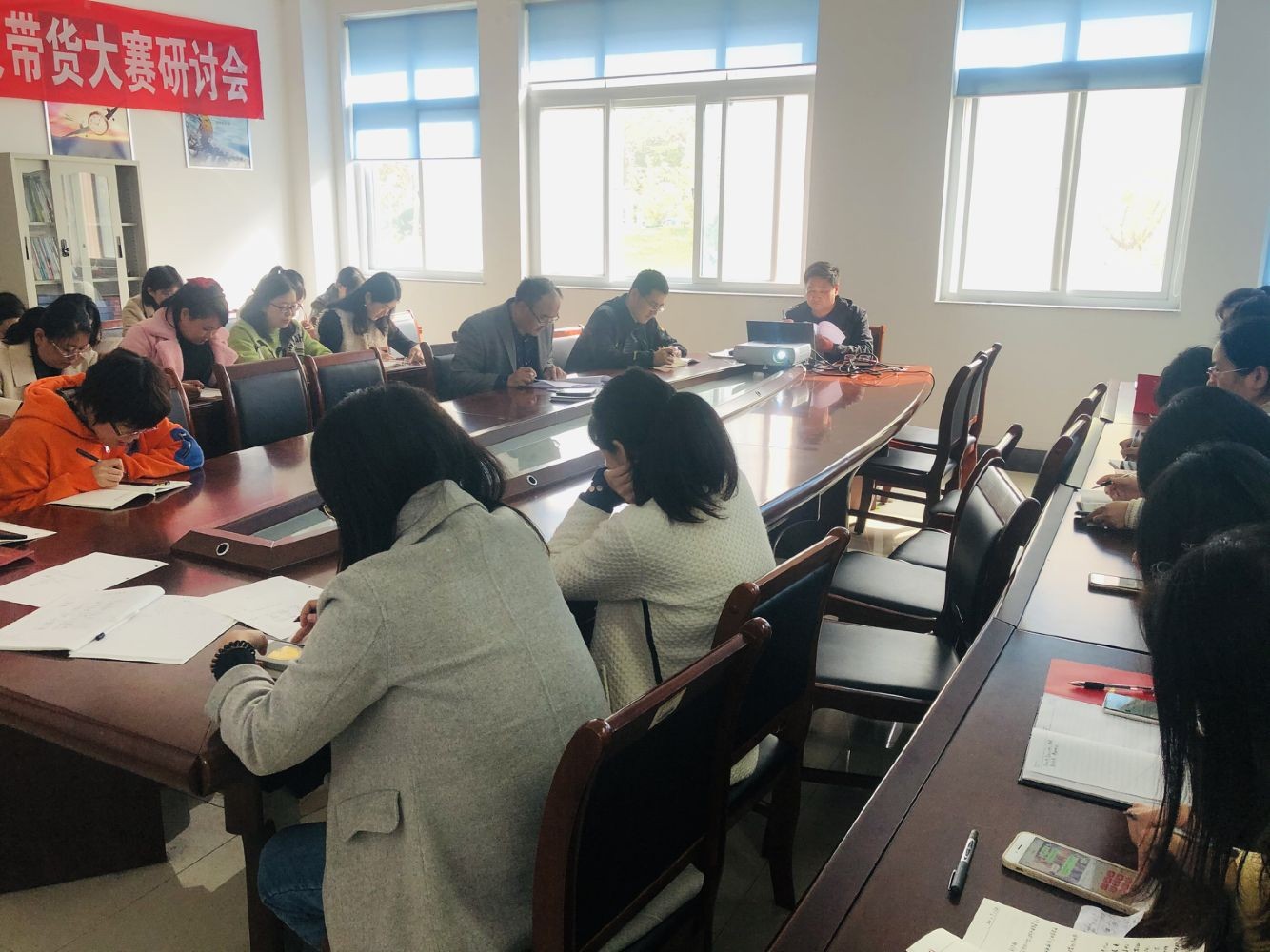 图片 2.jpg 图片 2.jpg