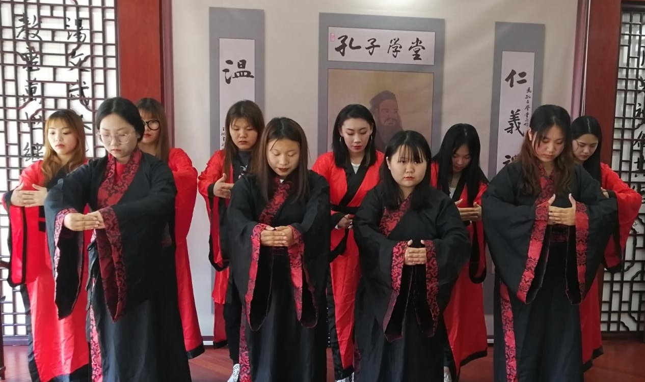 中华文明礼仪宣讲活动