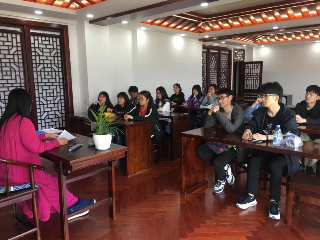明德学院成立文学社