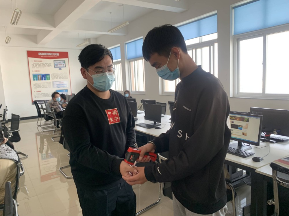 图片 6.jpg 图片 6.jpg