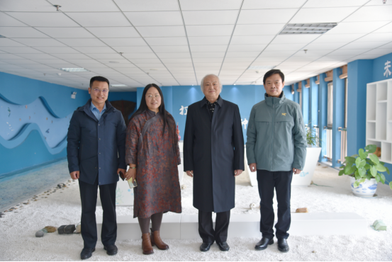 明德动态|禅画艺术家张大华一行明德学院参观