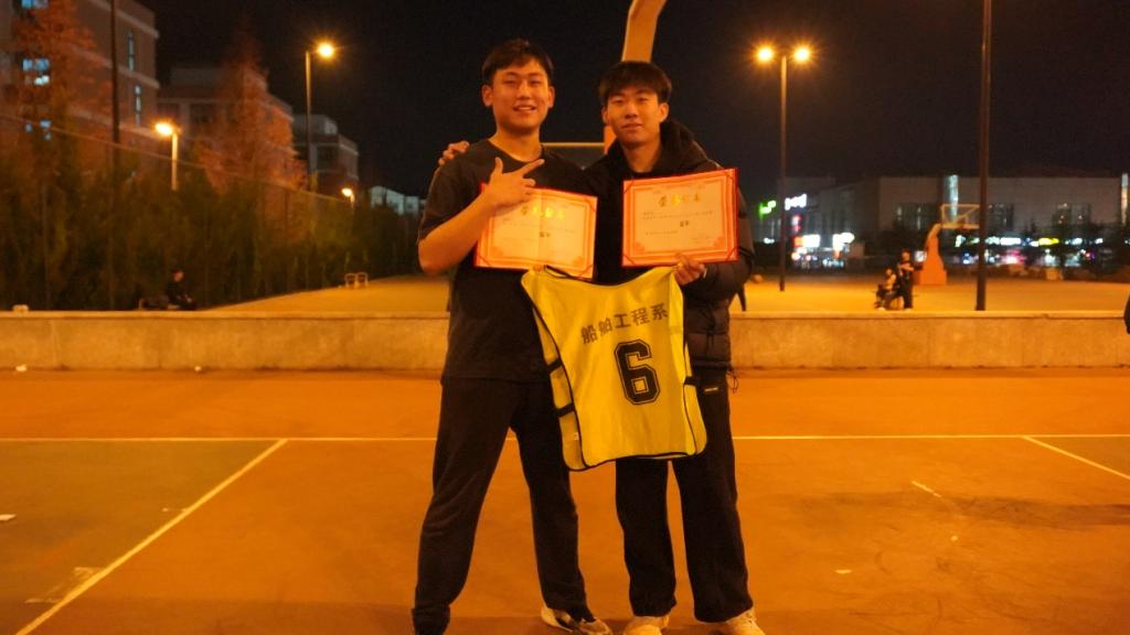 E8DB E8DB