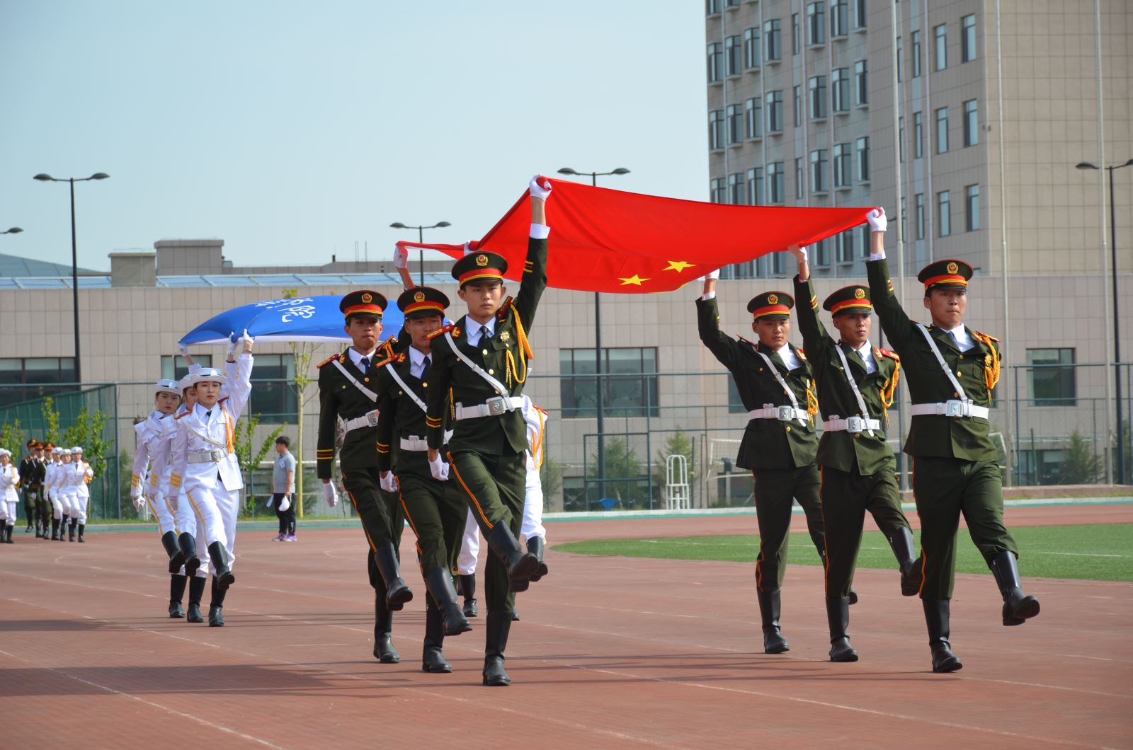 DSC_6883.JPG DSC_6883.JPG