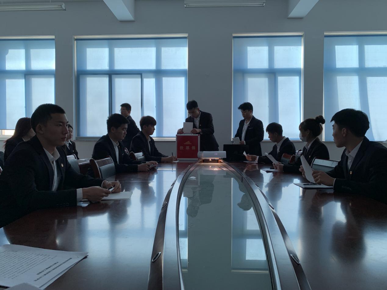 图片3.jpg 图片3.jpg
