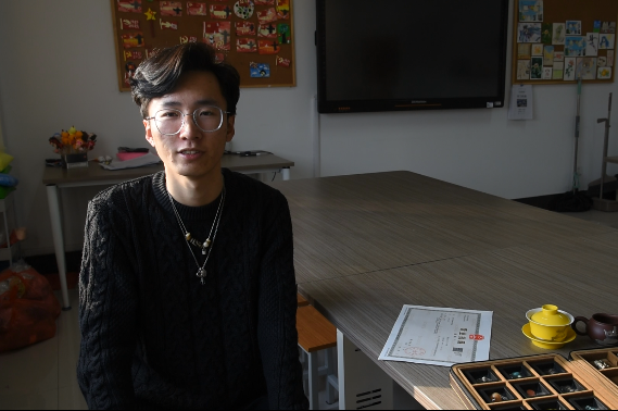 《锡镶技艺》许正哲